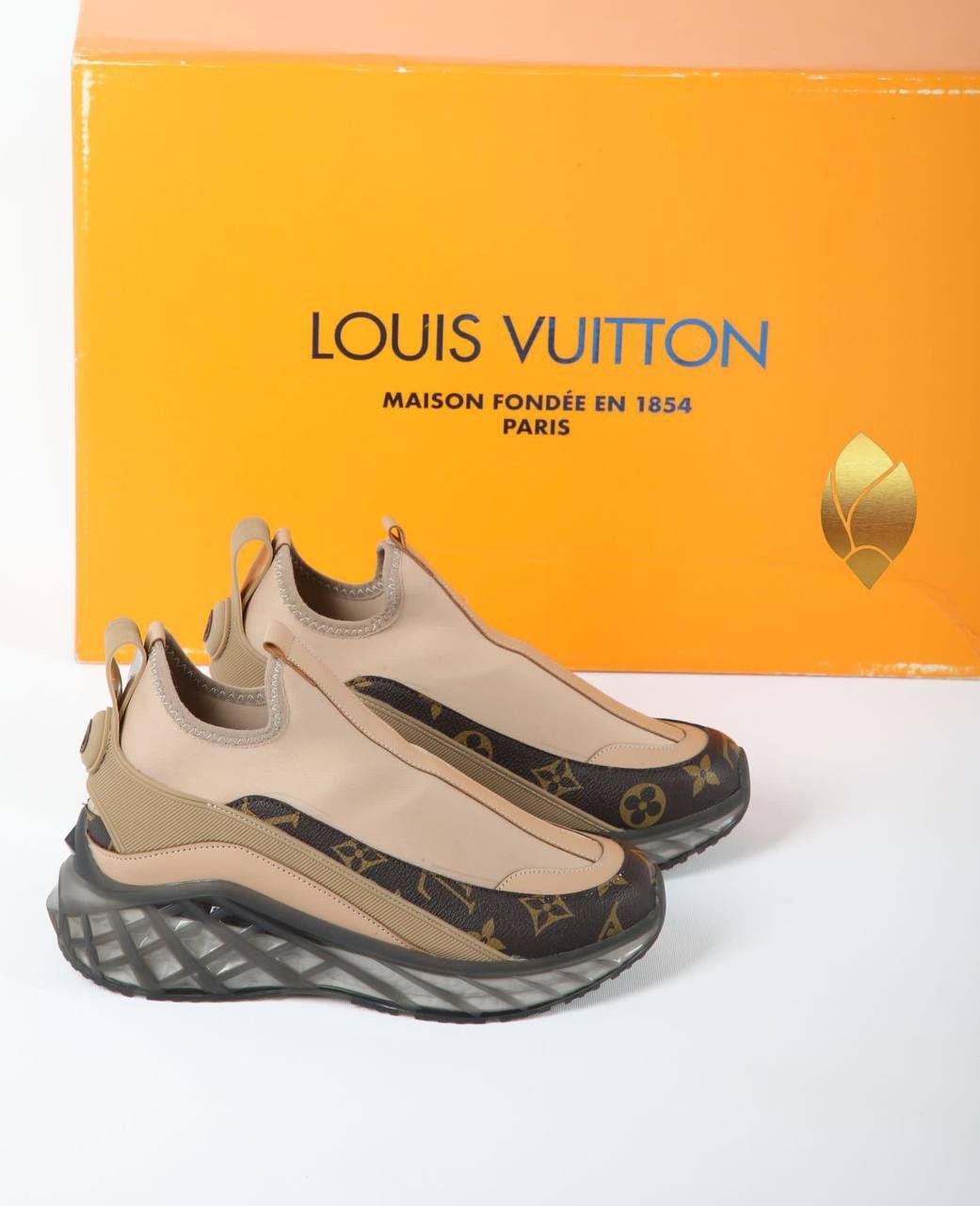 Adidasi louis vuitton
36-40
230 lei