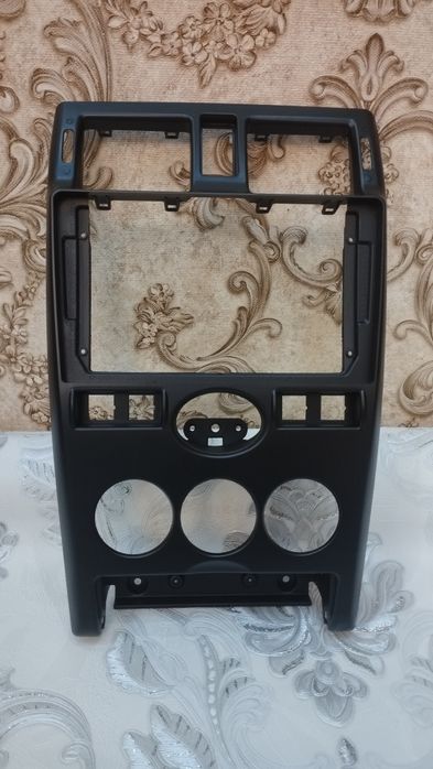 Ramka для Lada Priora андроид магнитола учун