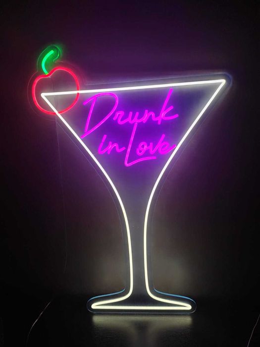 Reclame LED Decoratiuni luminoase pe comanda