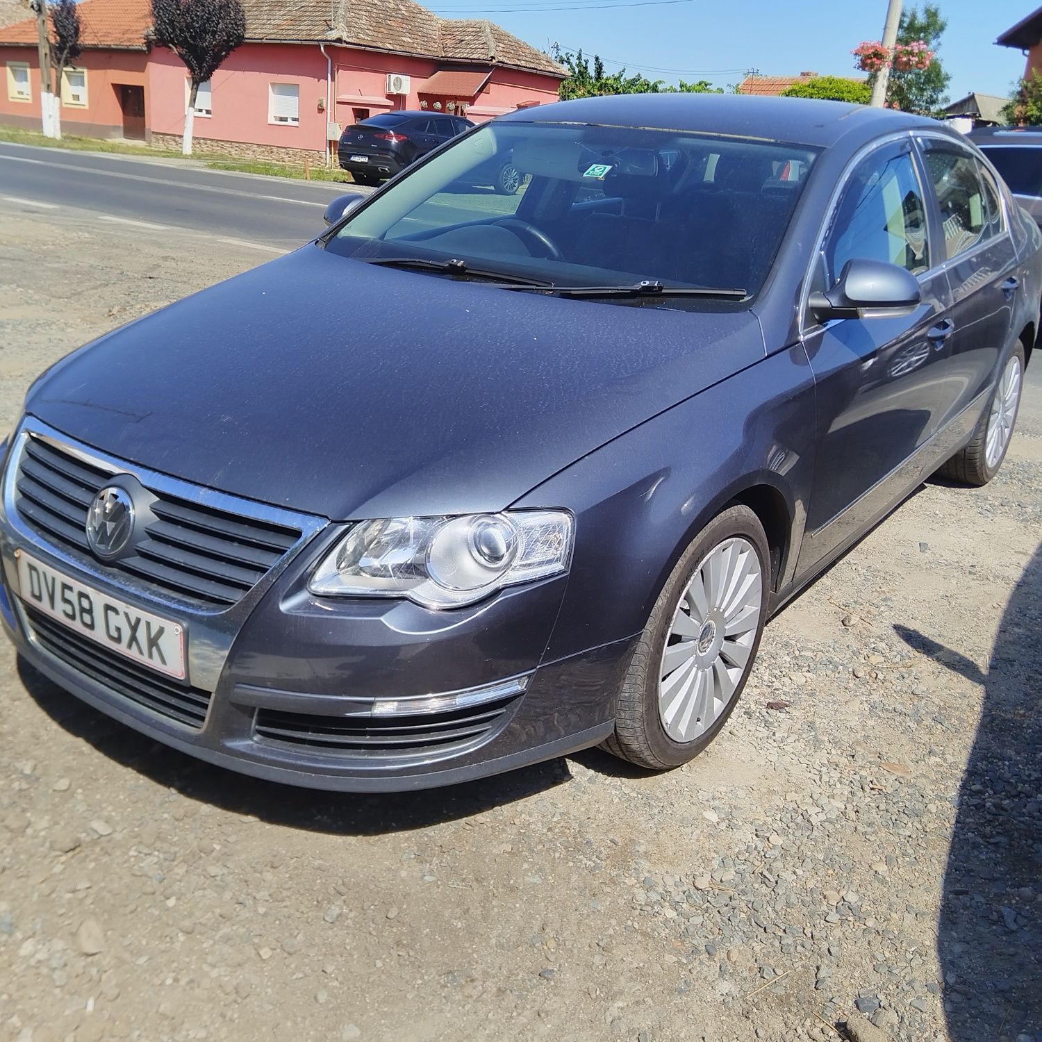 Far/faruri stanga/dreapta Vw Passat B6 an 2005-2010