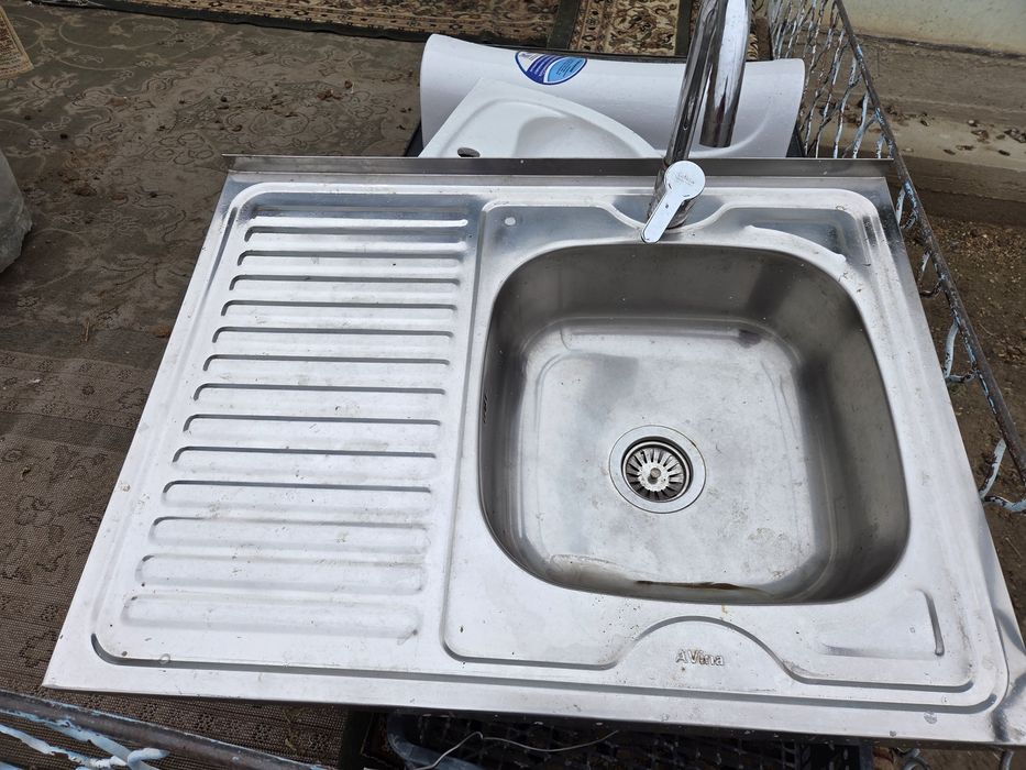 Кухонный раковина