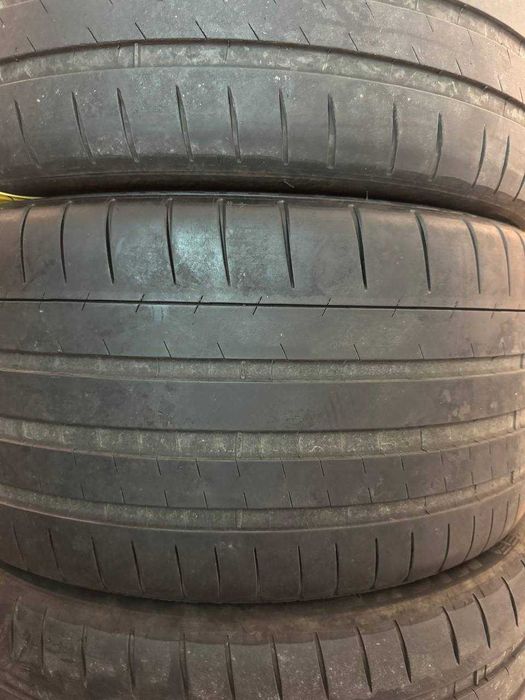 Спешно продавам!!!Гуми 245/40 и 275/35 R20 Michelin летни. 2+1 бр
