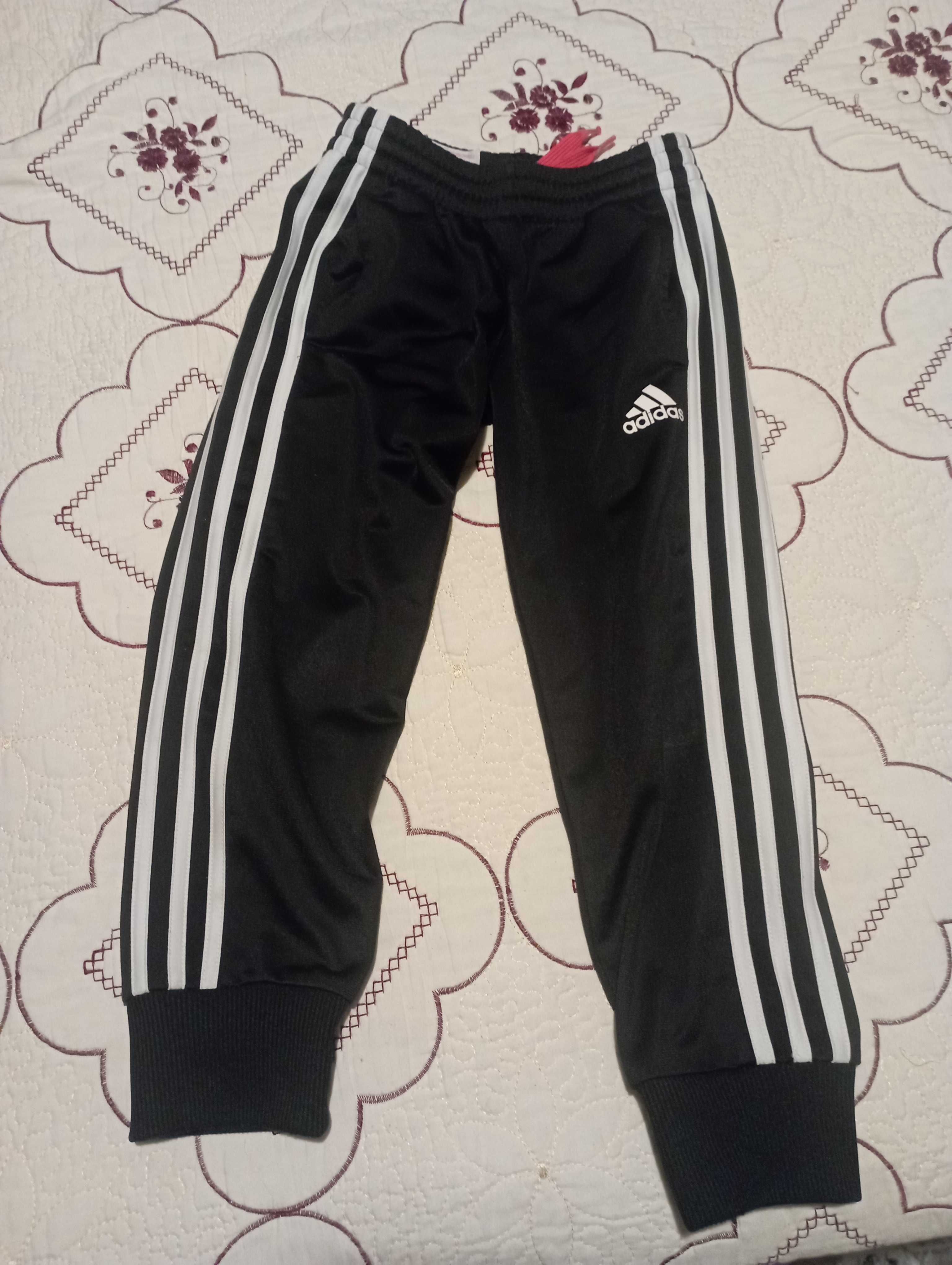 Pantaloni trening copii Adidas, mărimea 116