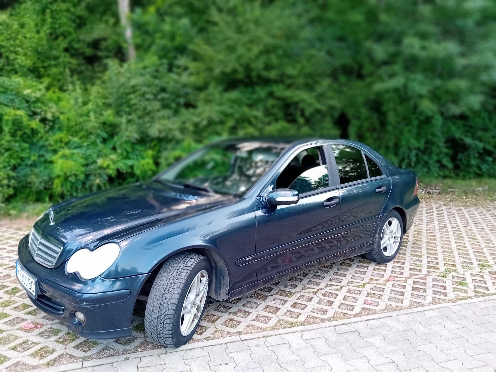 Продавам  Mercedes CDI 200