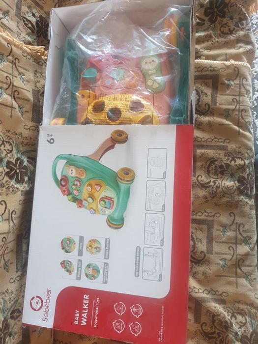 Первый шаг для ребенка, baby walker.