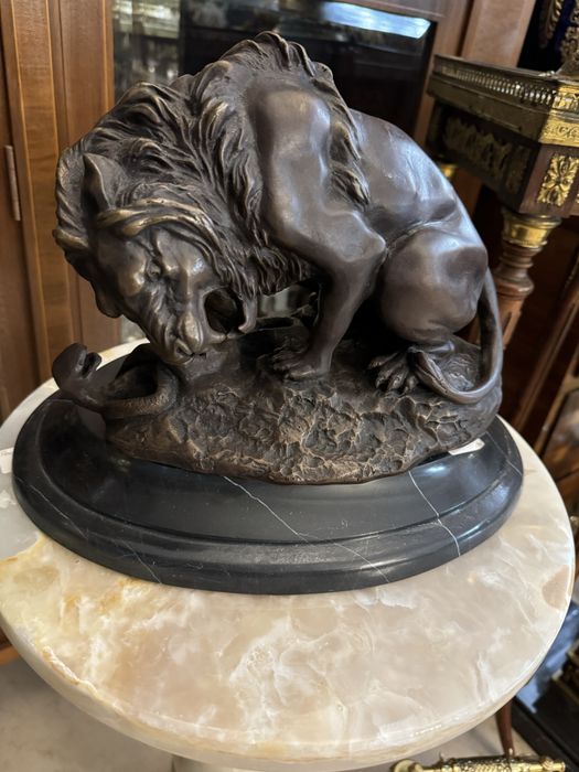 Statueta bronz masiv- leu-16kg