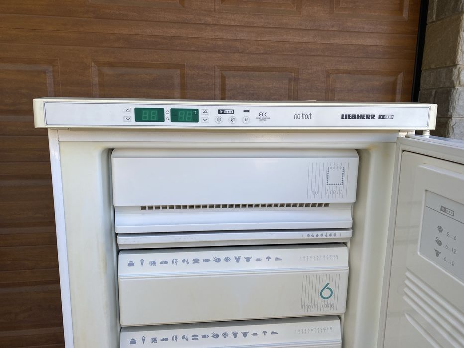 Фризер Liebherr