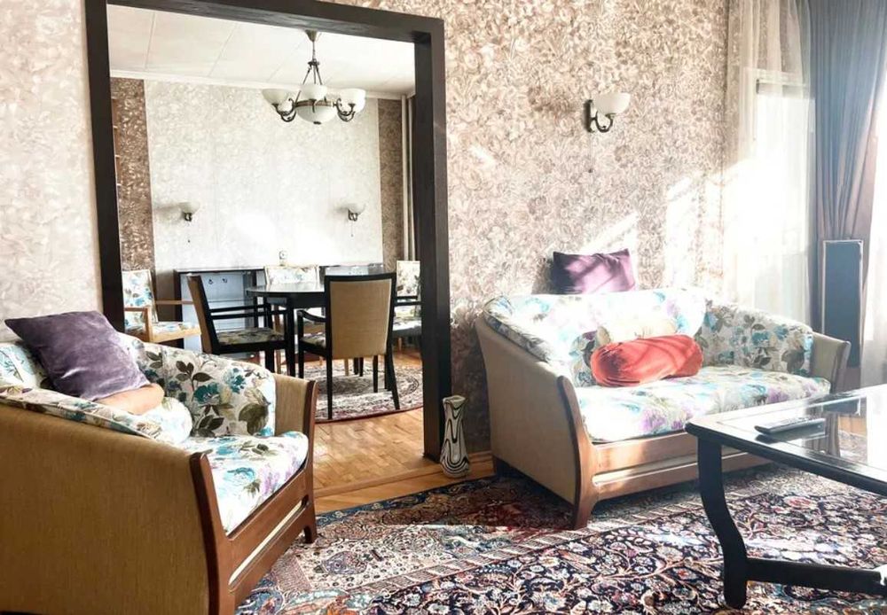 Продава се Тристаен апартамент в София, Света Троица - 88 кв.м за 2353 €/кв.м - Снимка #5