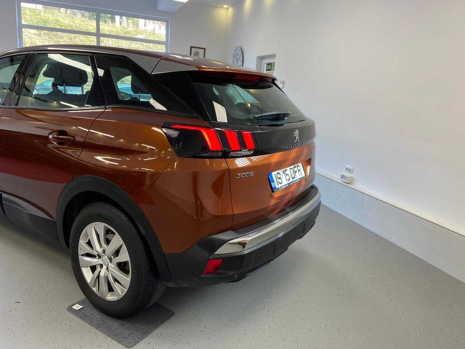 PEUGEOT 3008 - stare ideala. Intretinuta la reprezentanta.