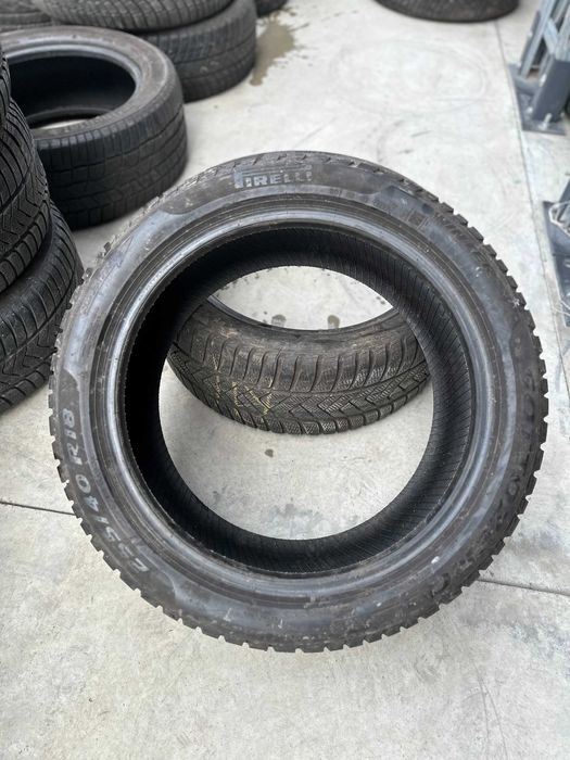 Anvelope M+S Pirelli 255/40R18