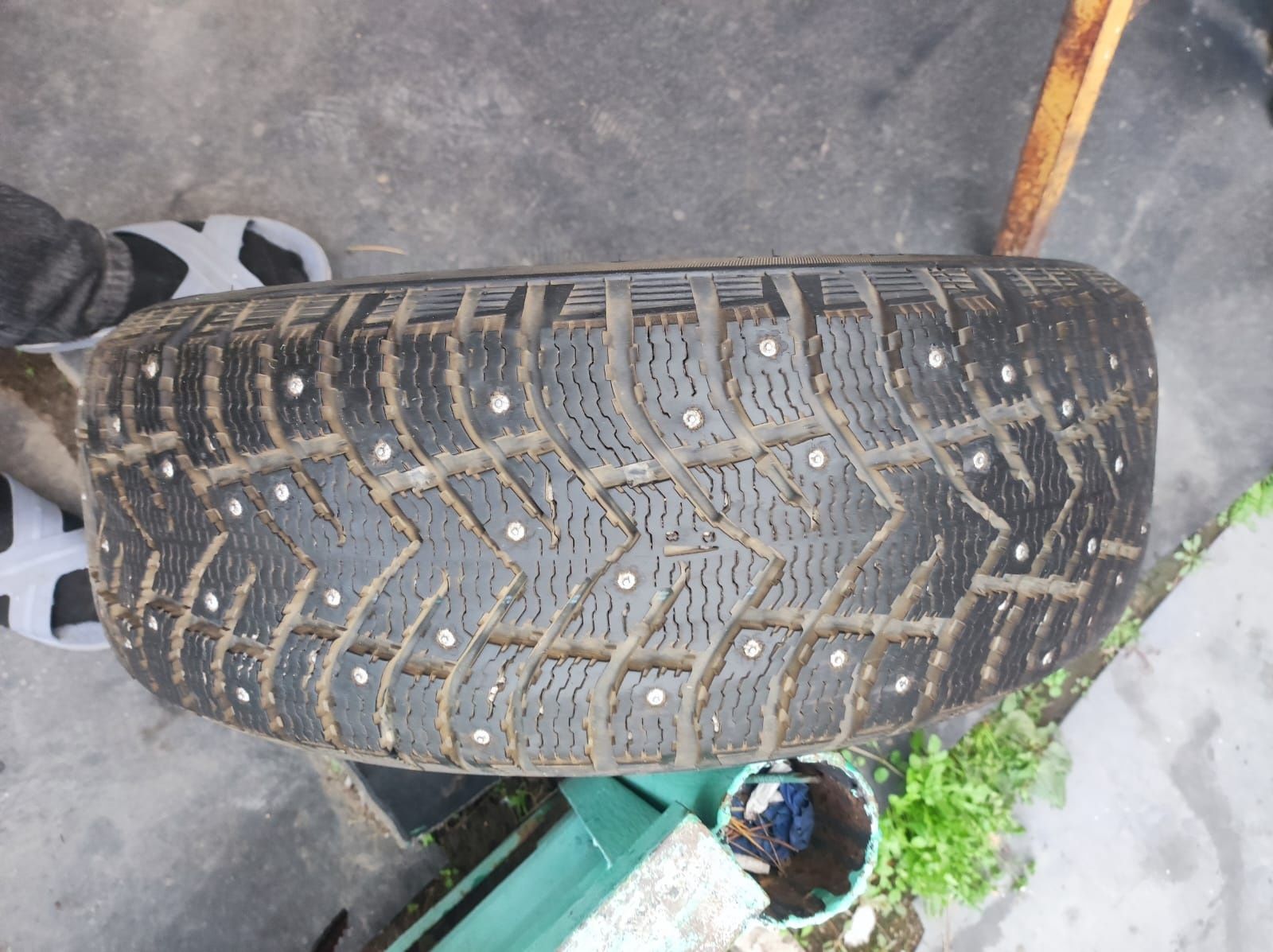 Зимняя резина 215/60R16 комплект