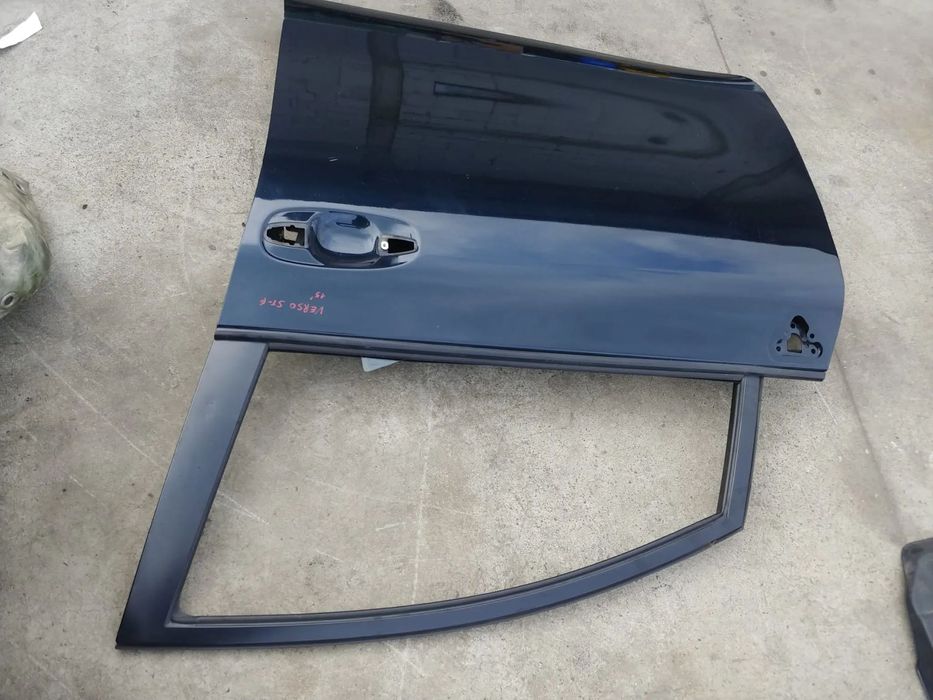 usa portiera stanga fata toyota verso r2 2015