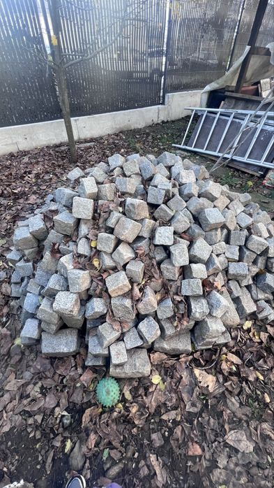 Павета различна големина.