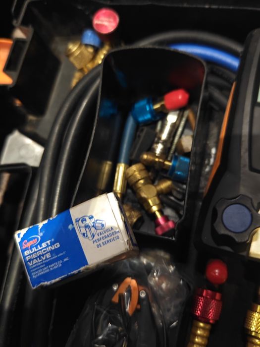 Manifold digital Testo 550 cu Bluetooth