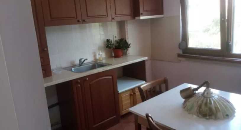 Дава се под наем Двустаен апартамент в Пловдив, Център - 65 кв.м за 351.9 € - Снимка #1