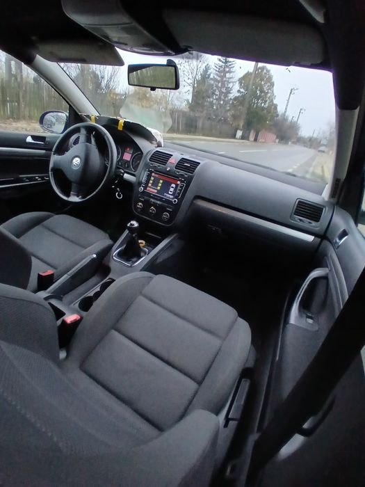 Volswagen Golf V 2.0 TDI 140CP