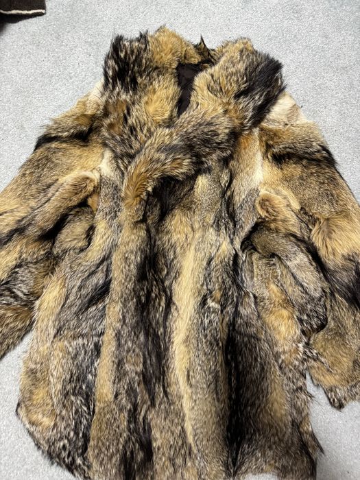 Blana naturala de coiot marimea M