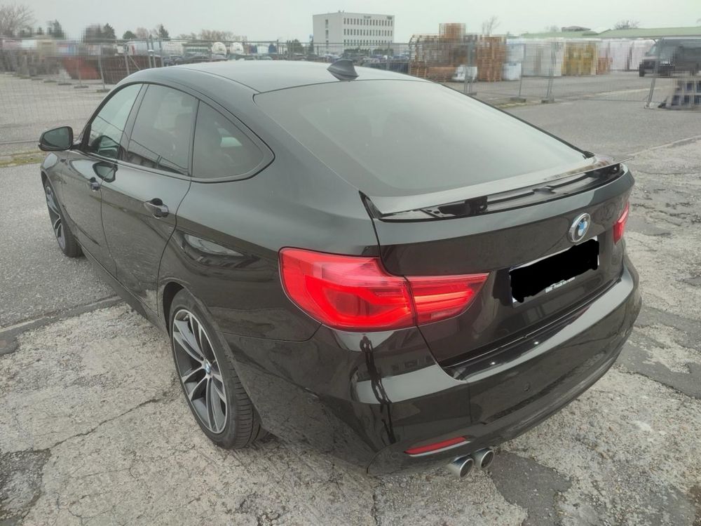 BMW 320d xDrive GT M-Sport