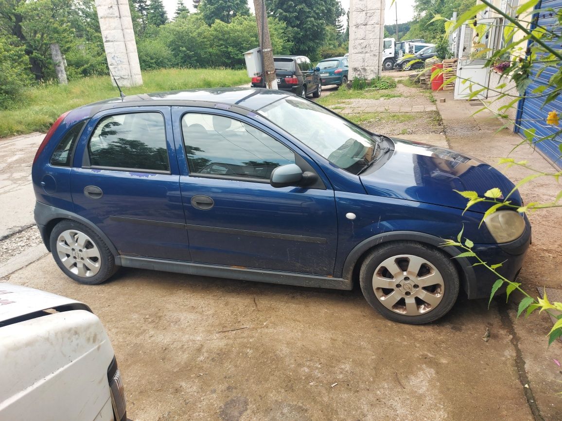 Opel Corsa C 1.7 DTi 75 кс на части !!!