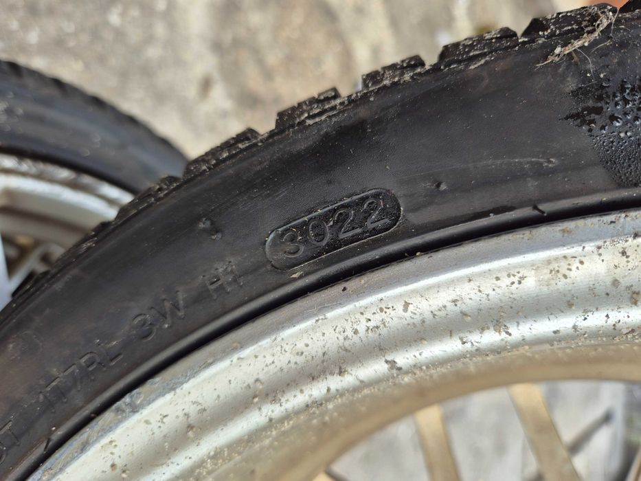 2 Anvelope de IARNA - 225/40/18 - HANKOOK - Aproape NOI DOT 2022 !