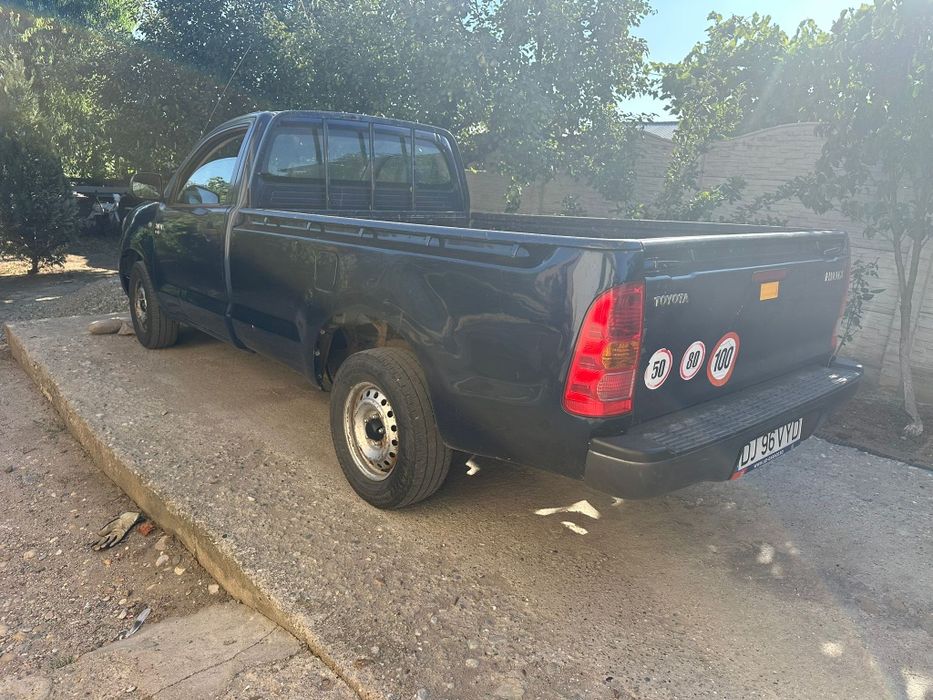 Toyota Hilux 4×2 ,2locuri