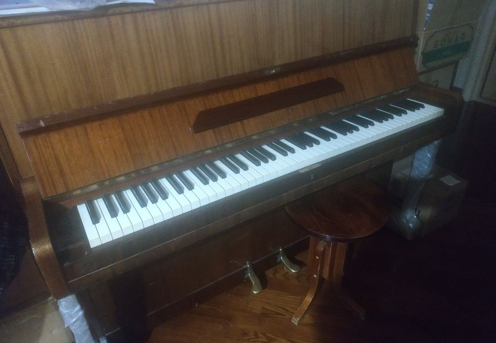 Продам фортепиано SCHOLZE