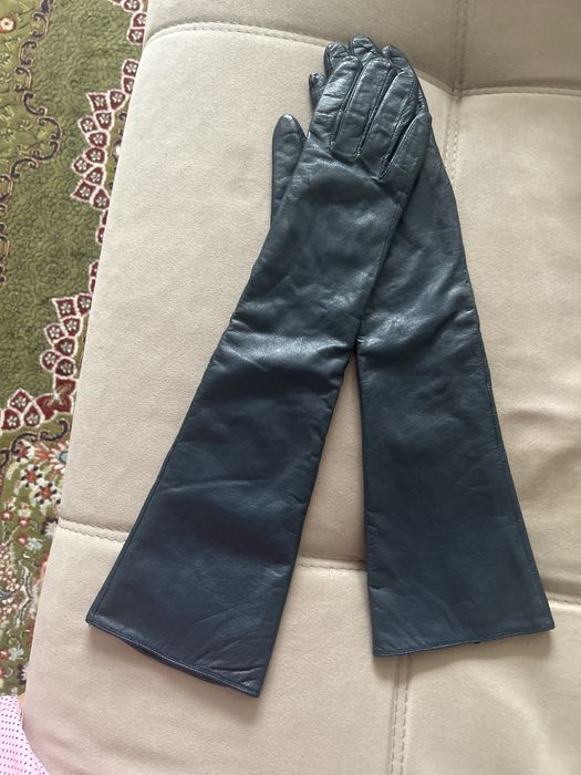 Кожанные перчатки