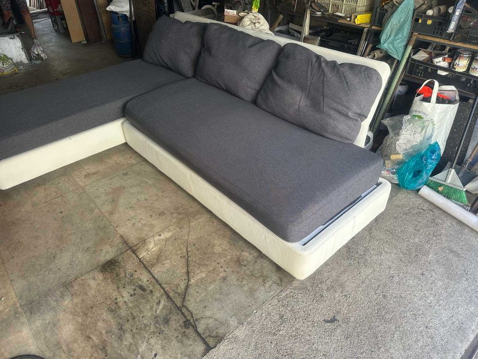 Продавам диван в добро състояние