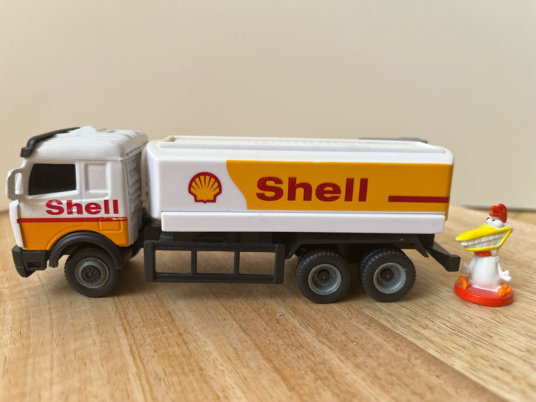 Цистерна Mercedes SHELL Cararama