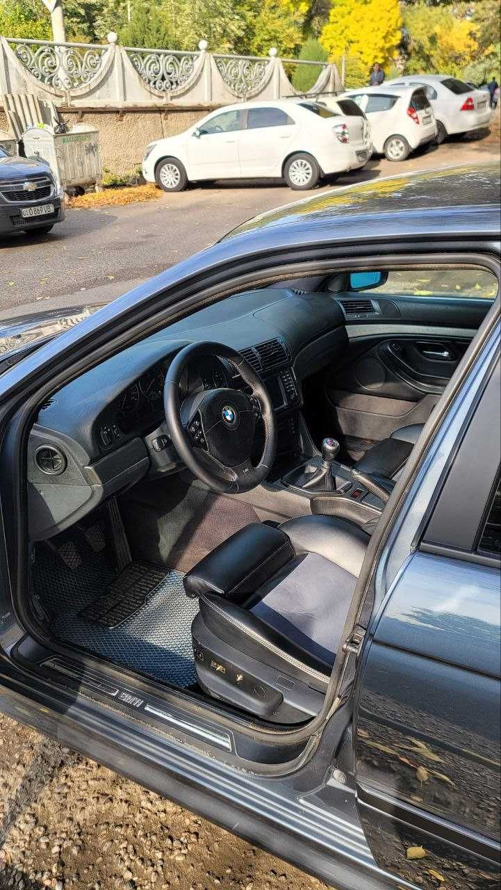 Продаётся автомобиль BMW