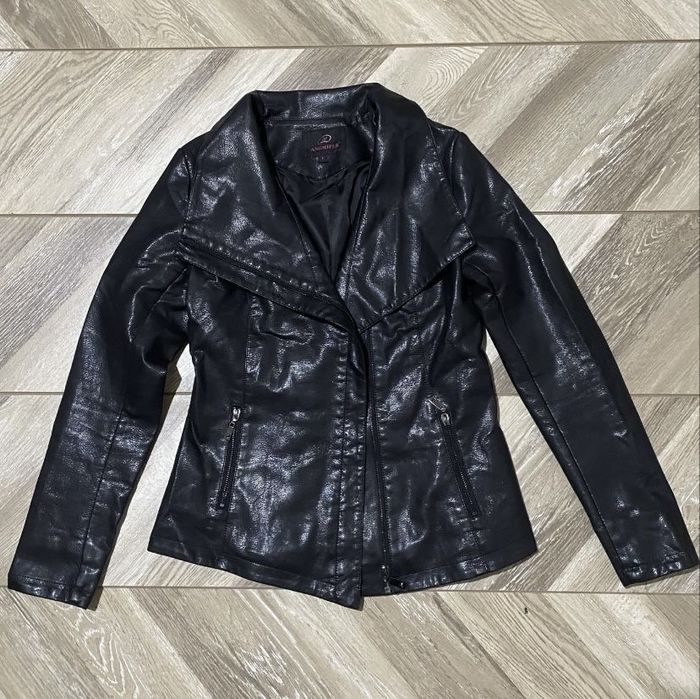 Куртка весенний кажак