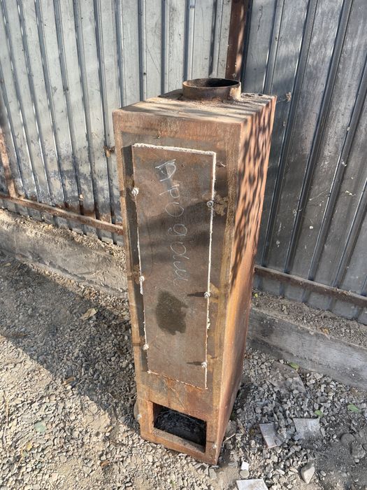 Печь на 250кв  почти новый не подошел купили другой,