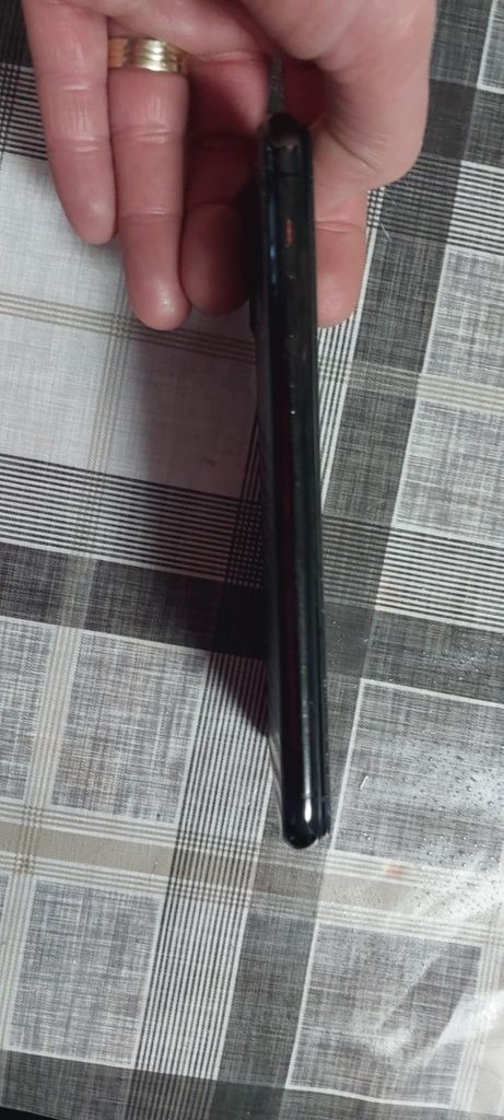 Iphone 11 pro pentru piese
