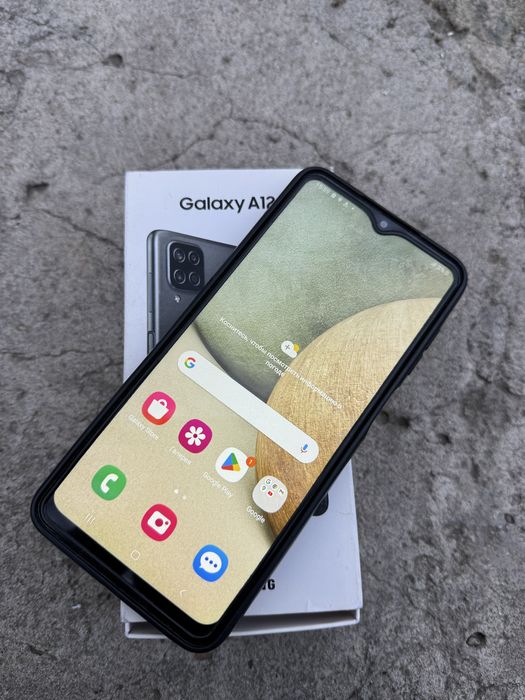 Продам телефон в идеальном состоянии,продам самсунг А12