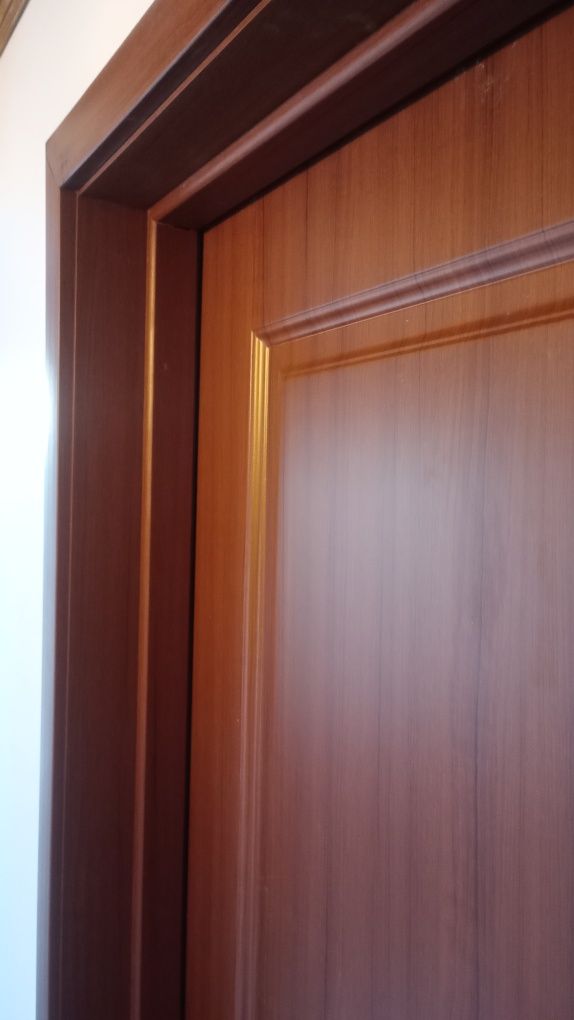 Montaj uși interior