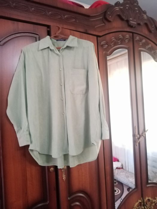 Новая кофта и рубашка вельвет.