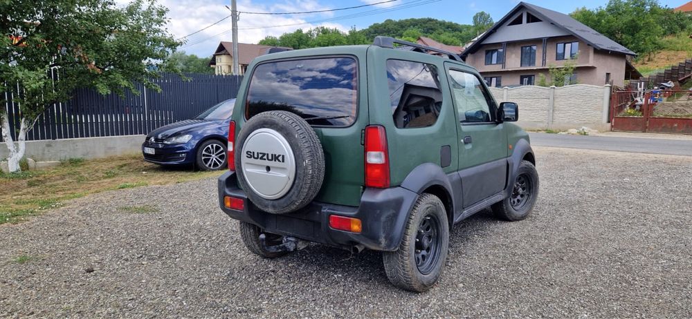 Vând Suzuki jimny