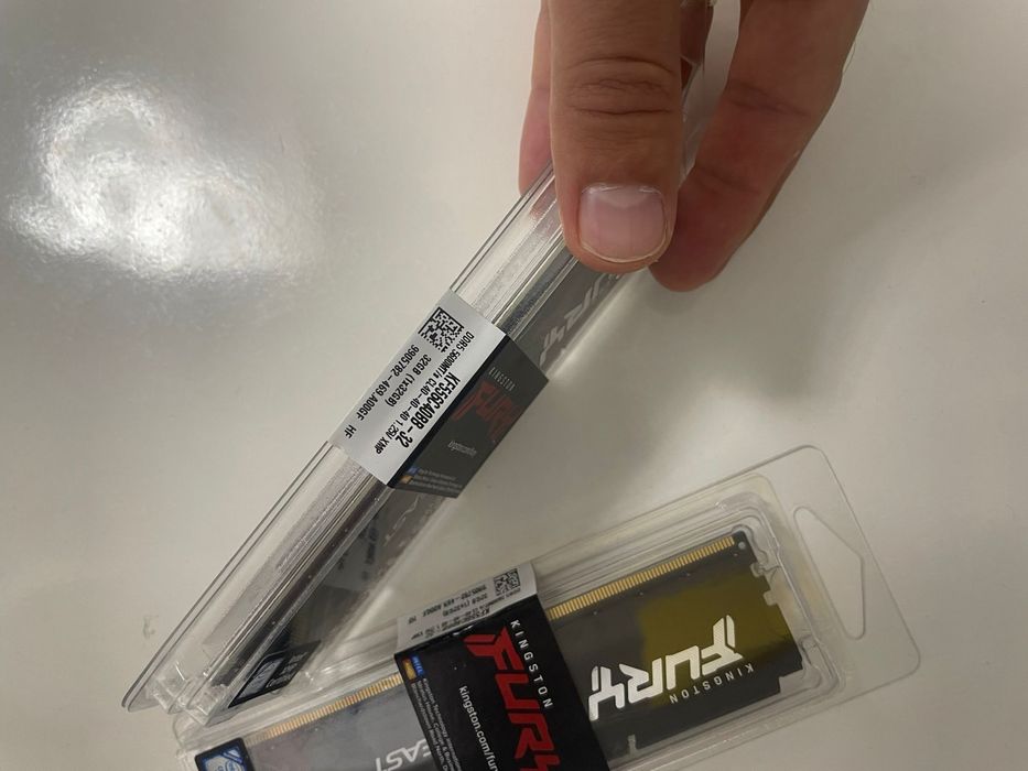 Kit Memorii Kingston PC DDR5 64Gb sigilate