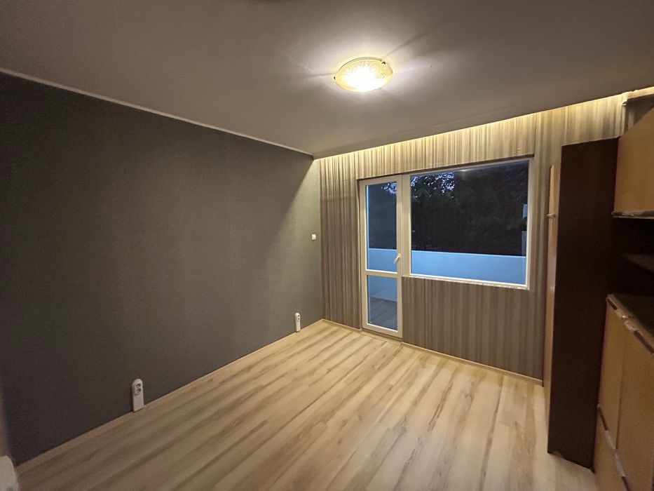 Тристаен апартамент-Пазарджик