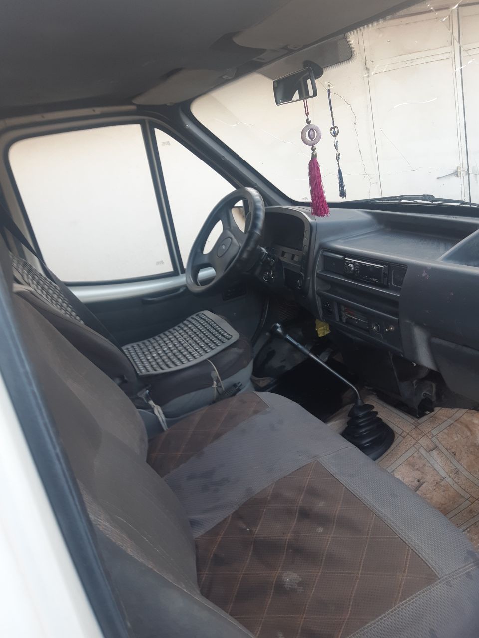 Ford Tranzit Srochna Sotiladi