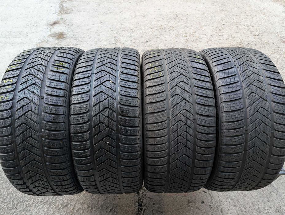 SET 4 Anvelope Iarna 245/45 R18 + 275/40 R18 Pirelli Sottozero 3