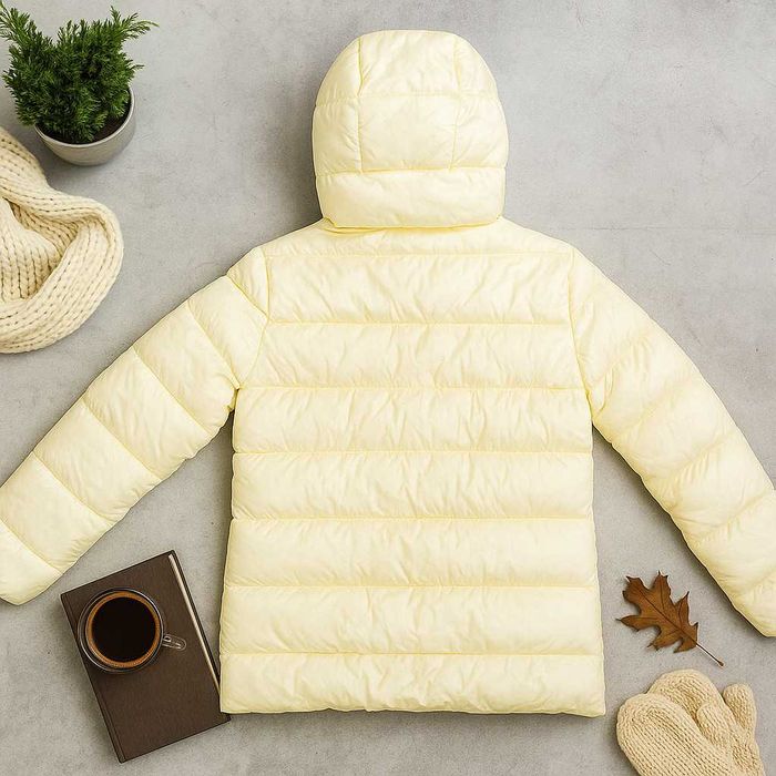 Топло капитонирано яке – практично, стилно и удобно всеки ден.
