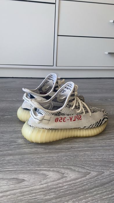 yeezy 350 zebra puratati