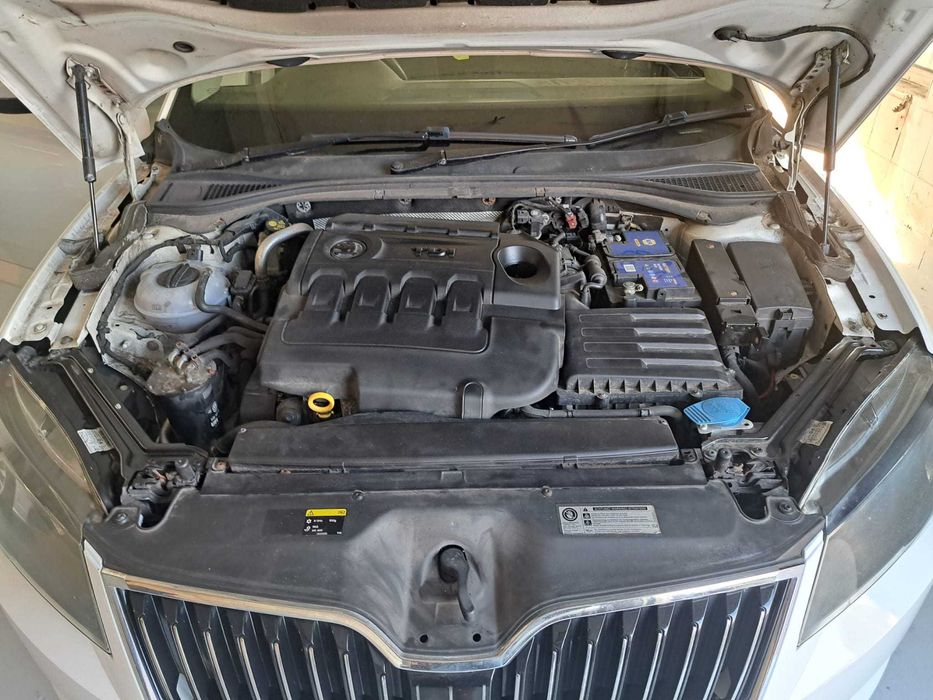 Dezmembrari  SKODA SUPERB FACELIFT 1.6 TDI model 2015 -2020