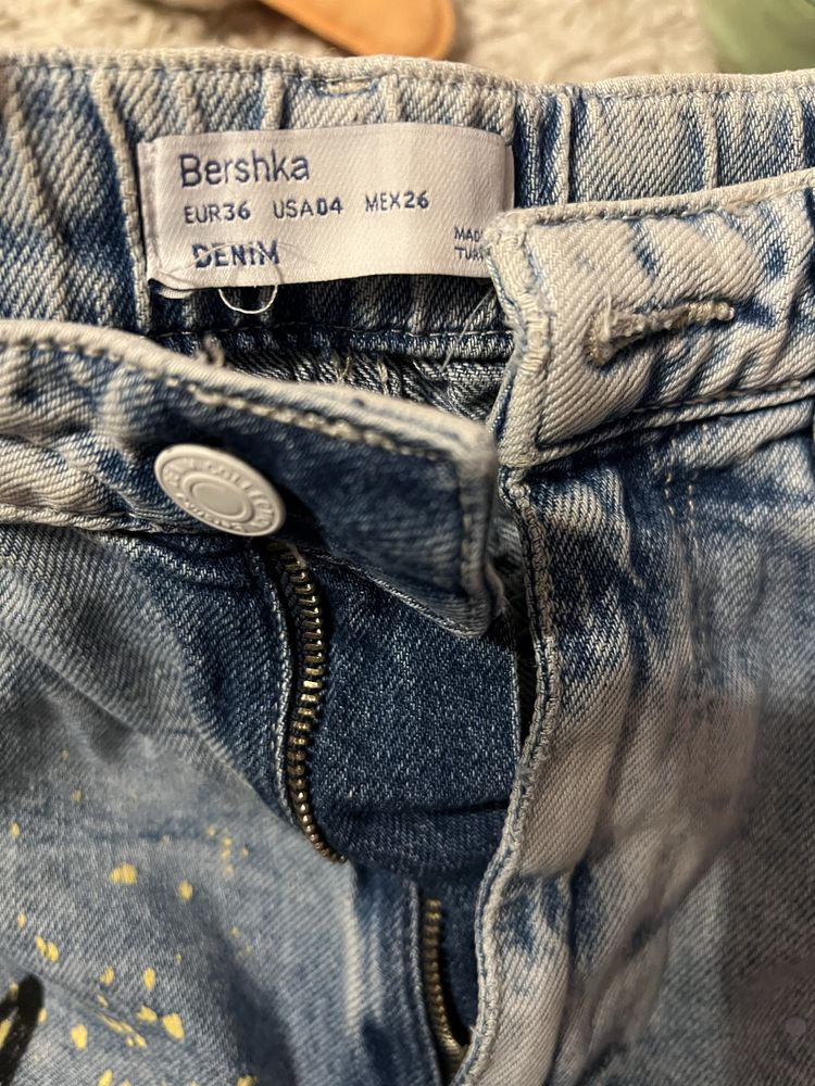 Дънки Bershka размер S
