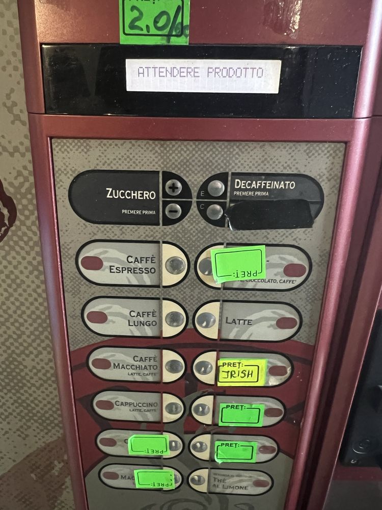 Expresor automat de cafea