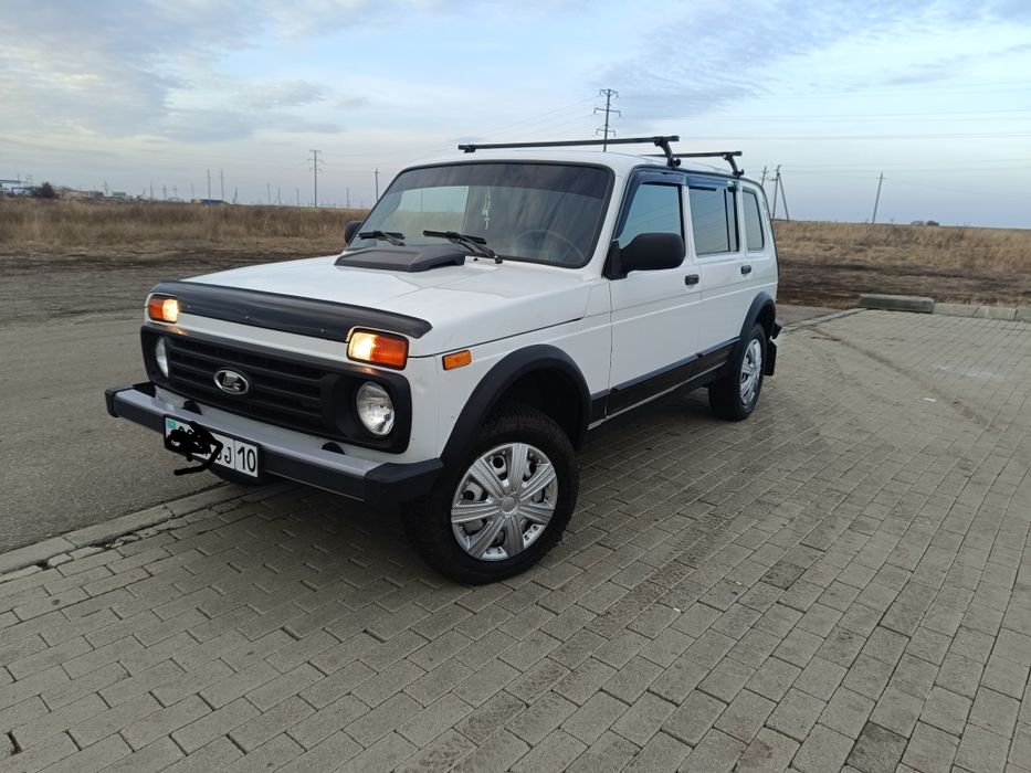 Продам Ниву 21310