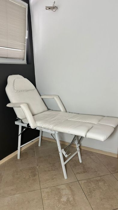 Кушетка за масаж и педикюр  2 в 1