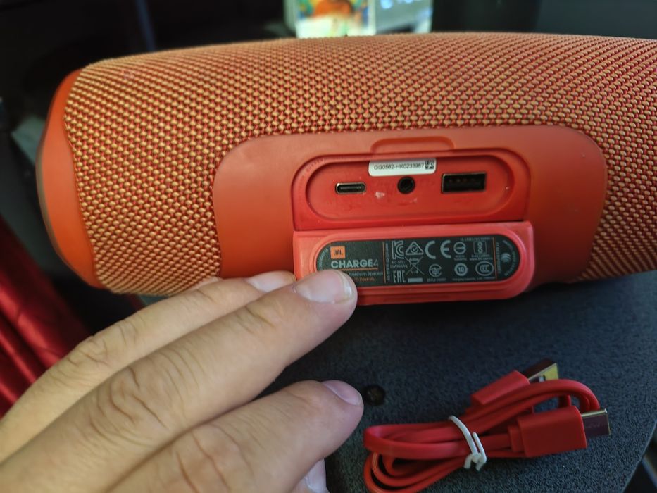 Vând Boxa Portabila JBL Charge 5