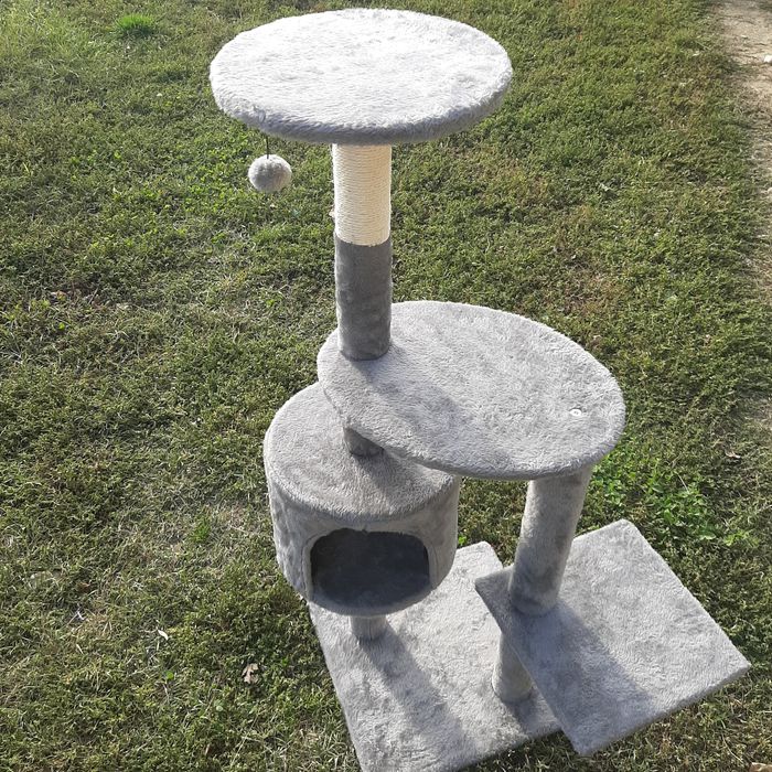 Ansamblu de joaca pentru pisici